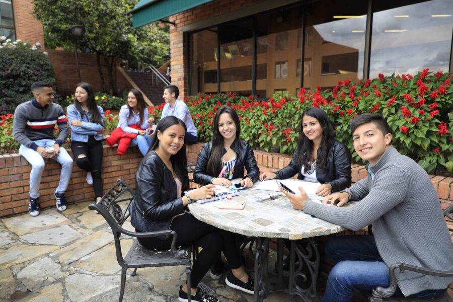 Comunidades Académicas en Línea