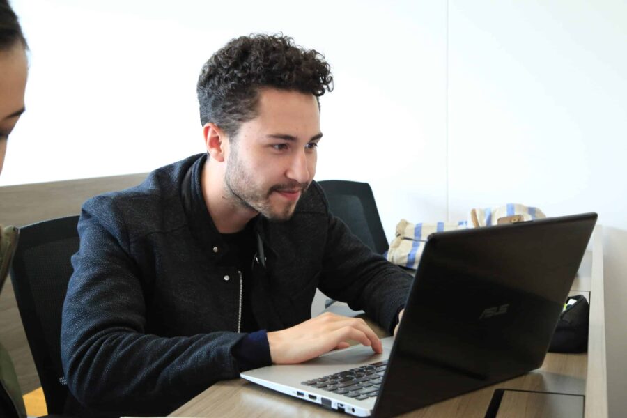 Encuentre la imagen correcta para su recurso educativo digital