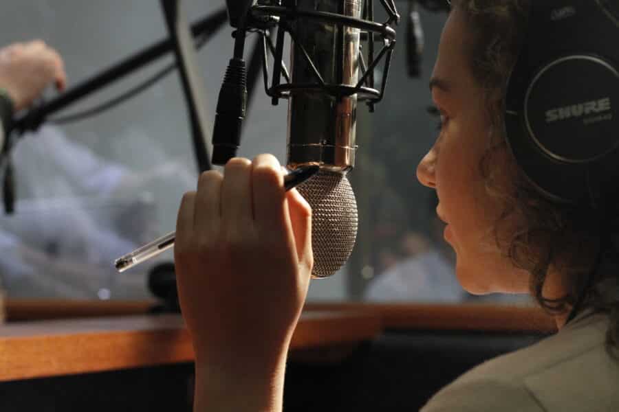 Utilice su voz para enseñar